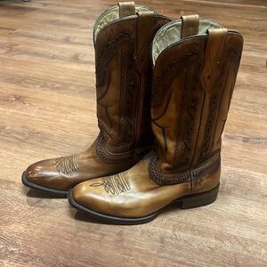 Mens corral stitch honey brown boots